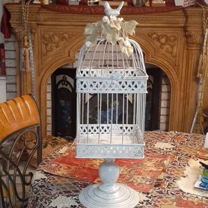 🐦🦜FINAL SALE, VERY Large white bird cage🦜